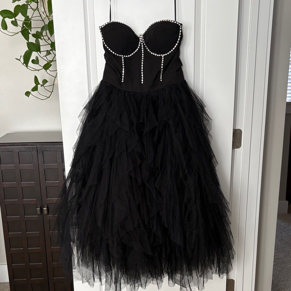 Blithe Dresses & Skirts - BLITHE LA black strapless tulle dress with rhinestones